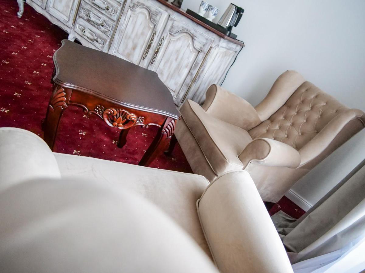 Palac Fabrykanta Myszków Extérieur photo