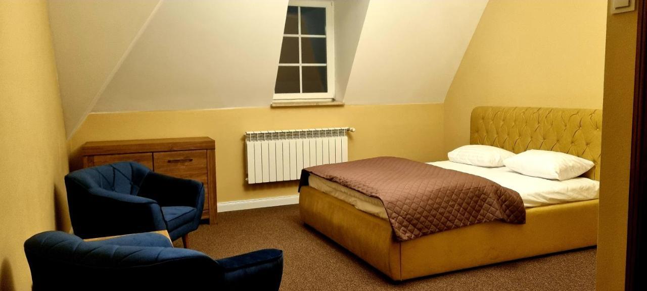 Palac Fabrykanta Myszków Extérieur photo