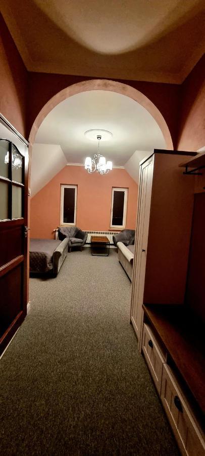 Palac Fabrykanta Myszków Extérieur photo